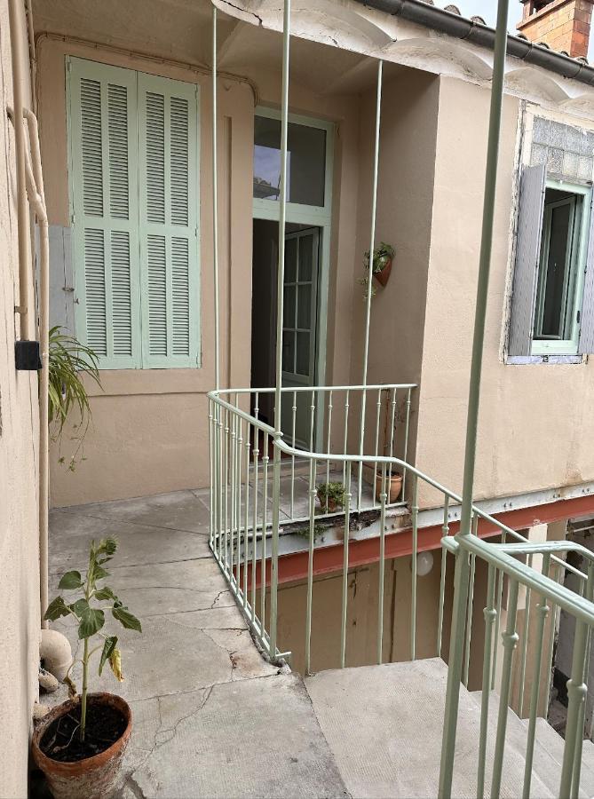 Le Petit Provencal Apartment Nimes Exterior photo