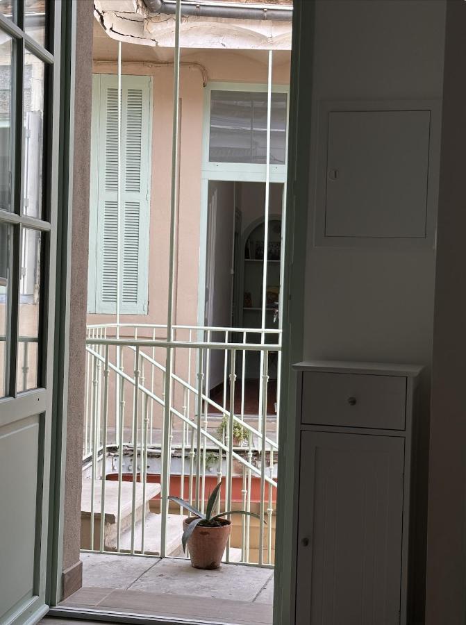 Le Petit Provencal Apartment Nimes Exterior photo